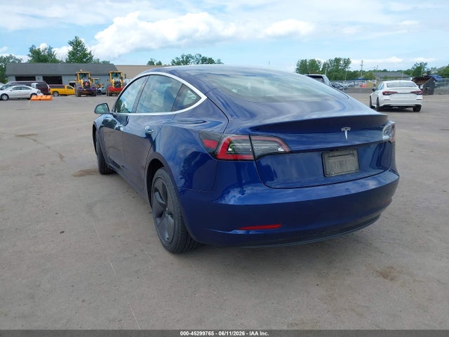Продаж на аукціоні авто 2019 Tesla Model 3 Long Range/mid Range/standard Range/standard Range Plus, vin: 5YJ3E1EA3KF299526, номер лоту: 45299765