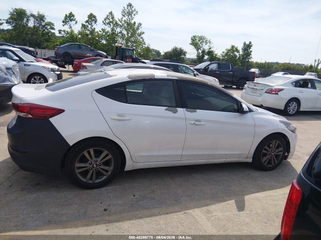 45299778 :رقم المزاد ، 5NPD84LF5HH181533 vin ، 2017 Hyundai Elantra Value Edition مزاد بيع