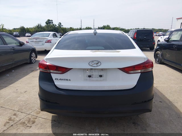 45299778 :رقم المزاد ، 5NPD84LF5HH181533 vin ، 2017 Hyundai Elantra Value Edition مزاد بيع