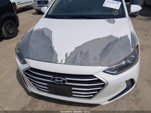 45299778 :رقم المزاد ، 5NPD84LF5HH181533 vin ، 2017 Hyundai Elantra Value Edition مزاد بيع