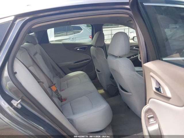 1G1ZD5ST6MF024072 Chevrolet Malibu Fwd Lt