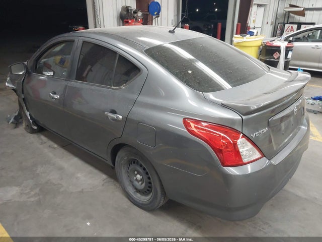 3N1CN7AP7JL886022 Nissan Versa 1.6 Sv