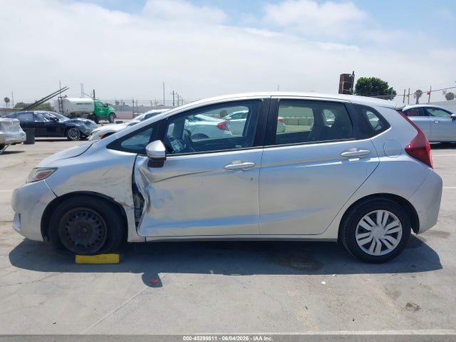 Продажа на аукционе авто 2016 Honda Fit Lx, vin: JHMGK5H50GX011473, номер лота: 45299811