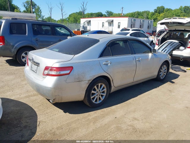45299834 :رقم المزاد ، 4T1BK3EK0BU631773 vin ، 2011 Toyota Camry Xle V6 مزاد بيع