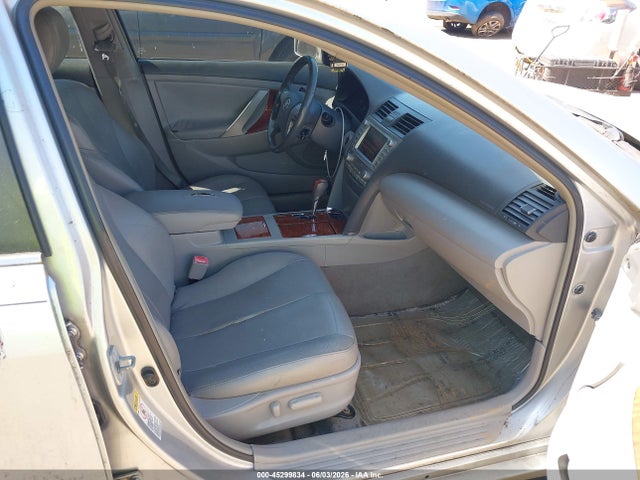 45299834 :رقم المزاد ، 4T1BK3EK0BU631773 vin ، 2011 Toyota Camry Xle V6 مزاد بيع