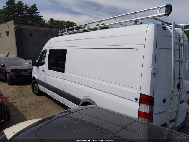 Mercedes-Benz Sprinter 2500 High Roof 2015 WD3PE8CC7F5994527 Image 3