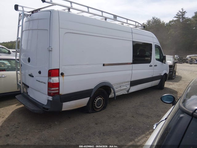 Mercedes-Benz Sprinter 2500 High Roof 2015 WD3PE8CC7F5994527 Image 4