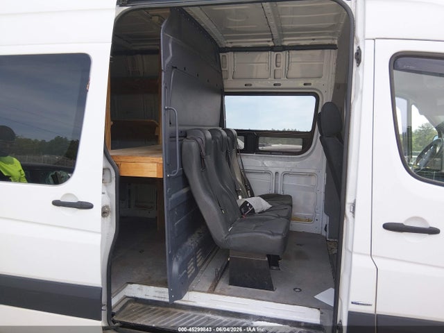 Mercedes-Benz Sprinter 2500 High Roof 2015 WD3PE8CC7F5994527 Image 8