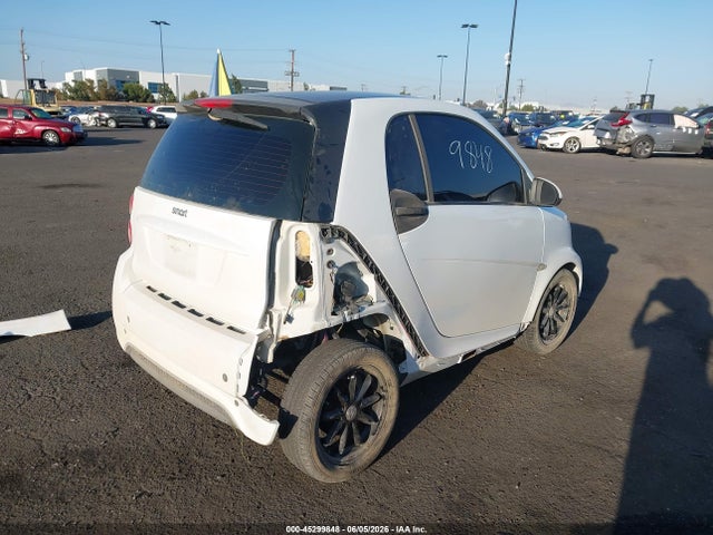 Aukcja sprzedaży 2013 Smart Fortwo Pure, vin: WMEEJ3BA1DK648954, numer aukcji: 45299848
