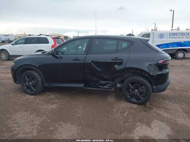 2024 Dodge Hornet Gt Awd მანქანა იყიდება აუქციონზე, vin: ZACNDFAN3R3A12620, აუქციონის ნომერი: 45299850