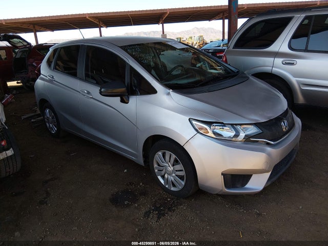 Honda FIT LX 2016 JHMGK5H51GX011479 zdjęcie główne