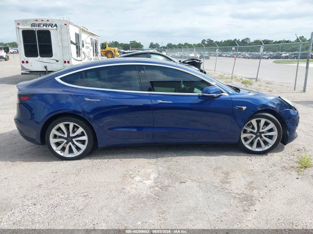 Tesla Model 3 Long Range/mid Range 2018 5YJ3E1EA3JF178171 Image 12