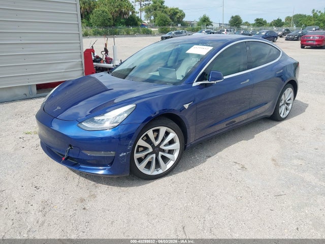 Tesla Model 3 Long Range/mid Range 2018 5YJ3E1EA3JF178171 Image 2