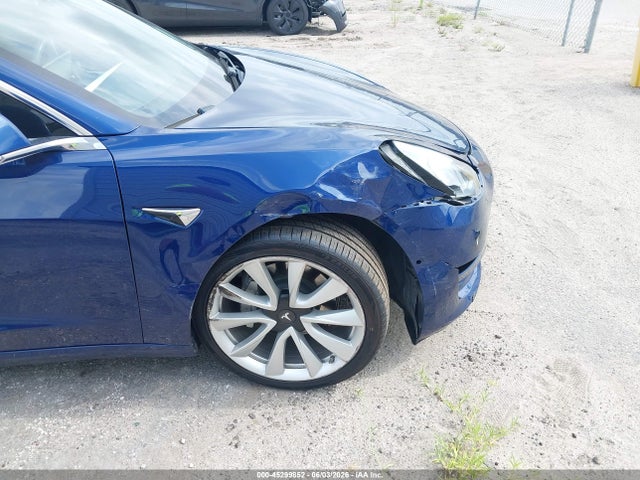 Tesla Model 3 Long Range/mid Range 2018 5YJ3E1EA3JF178171 Image 6
