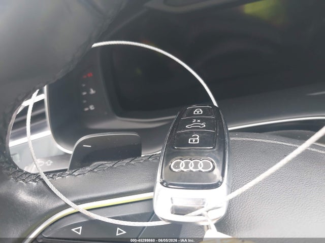 2021 Audi Q7 Premium Plus 45 Tfsi Quattro Tiptronic მანქანა იყიდება აუქციონზე, vin: WA1LJAF73MD020904, აუქციონის ნომერი: 45299860