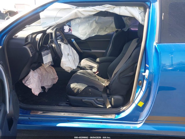 Scion TC 2015 JTKJF5C70F3095572 Image 5