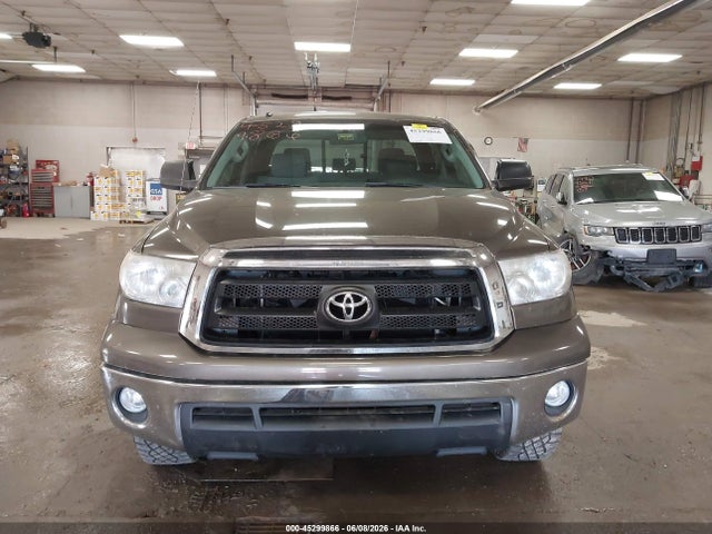 45299866 :رقم المزاد ، 5TFUM5F16CX029677 vin ، 2012 Toyota Tundra Grade 4.6l V8 مزاد بيع
