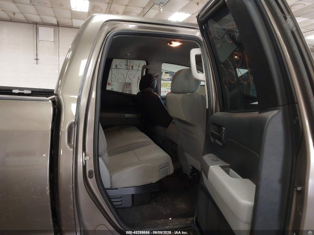45299866 :رقم المزاد ، 5TFUM5F16CX029677 vin ، 2012 Toyota Tundra Grade 4.6l V8 مزاد بيع
