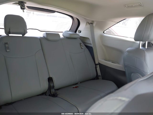 Toyota SIENNA XLE 2024 5TDYRKEC7RS218860 Image 17