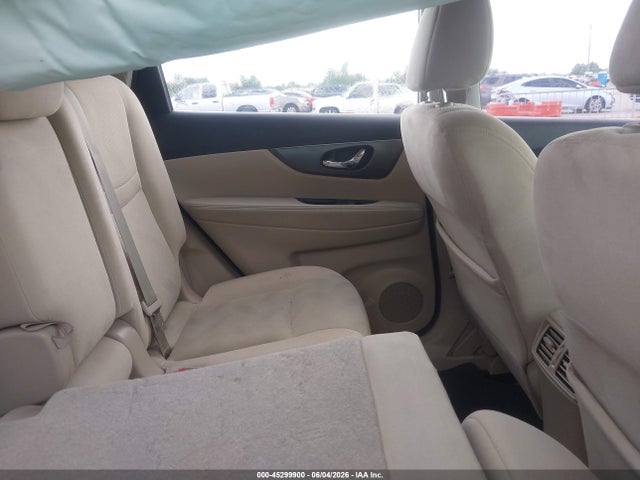 Продажа на аукционе авто 2015 Nissan Rogue S, vin: 5N1AT2MT6FC855896, номер лота: 45299900