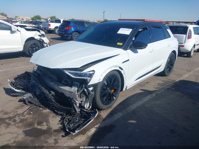 WA15AAGE0RB020190 Audi Q8 E-tron Premium Plus Quattro