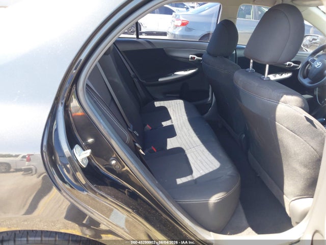 45299902 :رقم المزاد ، 5YFBU4EE7DP142432 vin ، 2013 Toyota Corolla S مزاد بيع
