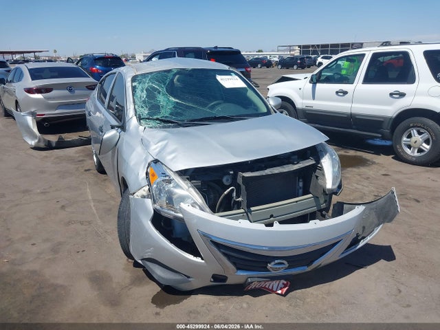 Nissan Versa 1.6 S+ 2018 3N1CN7APXJL835808 Image 11