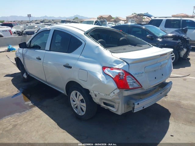 Nissan Versa 1.6 S+ 2018 3N1CN7APXJL835808 Image 3