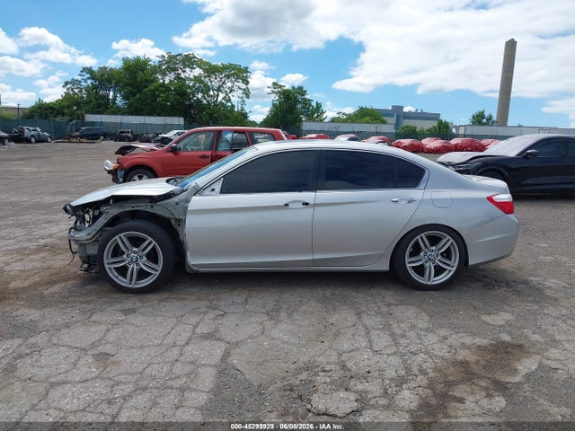 Продажа на аукционе авто 2015 Honda Accord Ex-l, vin: 1HGCR2F80FA135561, номер лота: 45299929