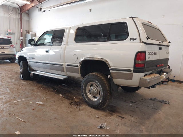 Продаж на аукціоні авто 2000 Dodge Ram 2500 St, vin: 3B7KF23Z7YG158209, номер лоту: 45299939
