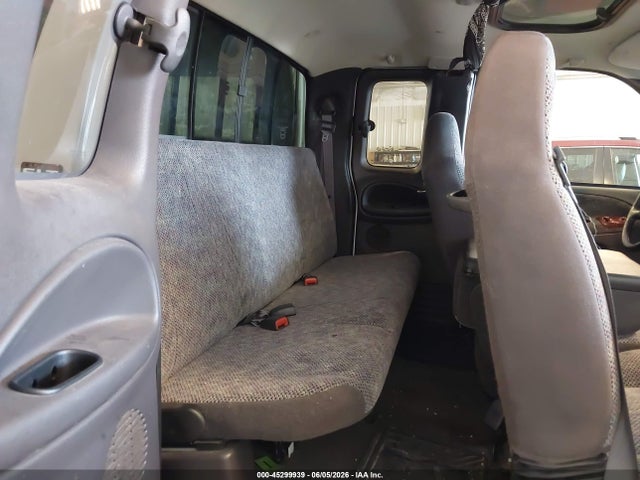 Продаж на аукціоні авто 2000 Dodge Ram 2500 St, vin: 3B7KF23Z7YG158209, номер лоту: 45299939