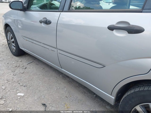 45299955 :رقم المزاد ، 1FAFP34N87W189958 vin ، 2007 Ford Focus S/se/ses مزاد بيع
