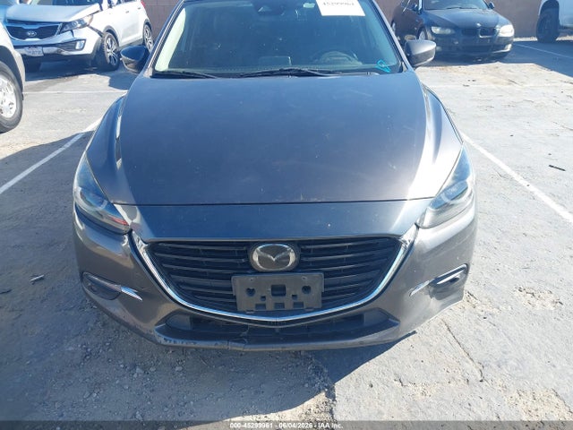 3MZBN1M32JM245771 Mazda Mazda3 Grand Touring