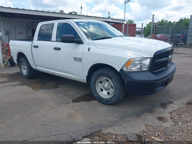 RAM 1500 Tradesman 4x2 5'7 Box 2017 1C6RR6KG2HS590221 головне зображення