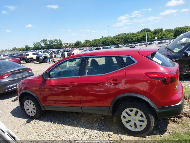 2018 Nissan Rogue Sport S მანქანა იყიდება აუქციონზე, vin: JN1BJ1CP1JW157039, აუქციონის ნომერი: 45299969