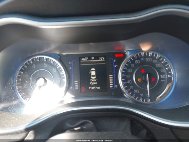 Продаж на аукціоні авто 2016 Chrysler 200 Limited, vin: 1C3CCCAB1GN110921, номер лоту: 45299981