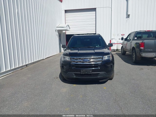 45300000 :رقم المزاد ، 1FM5K8BH8JGC45313 vin ، 2018 Ford Explorer مزاد بيع