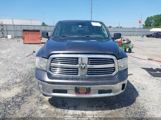 45300029 :رقم المزاد ، 1C6RR6GT8FS589626 vin ، 2015 Ram 1500 Big Horn مزاد بيع