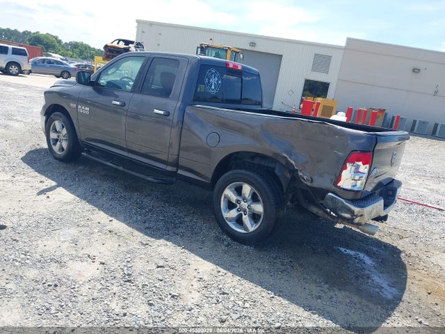 45300029 :رقم المزاد ، 1C6RR6GT8FS589626 vin ، 2015 Ram 1500 Big Horn مزاد بيع