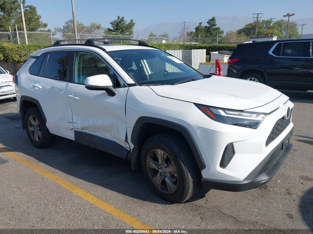 Продажа на аукционе авто 2022 Toyota Rav4 Xle, vin: 2T3W1RFV0NW216769, номер лота: 45300043