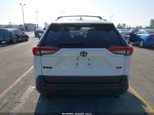 Aukcja sprzedaży 2022 Toyota Rav4 Xle, vin: 2T3W1RFV0NW216769, numer aukcji: 45300043