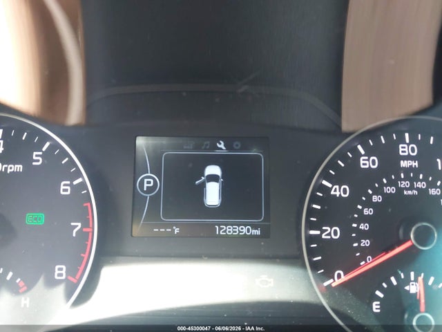 2017 Kia Sportage Ex მანქანა იყიდება აუქციონზე, vin: KNDPNCAC5H7081865, აუქციონის ნომერი: 45300047