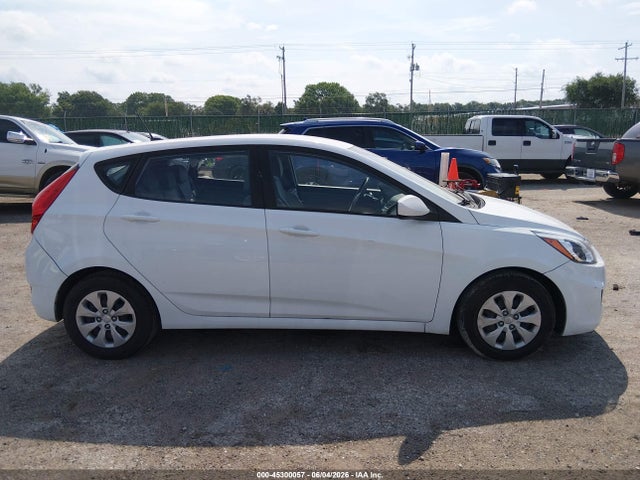 Hyundai ACCENT SE 2016 KMHCT5AE3GU285979 Image 13