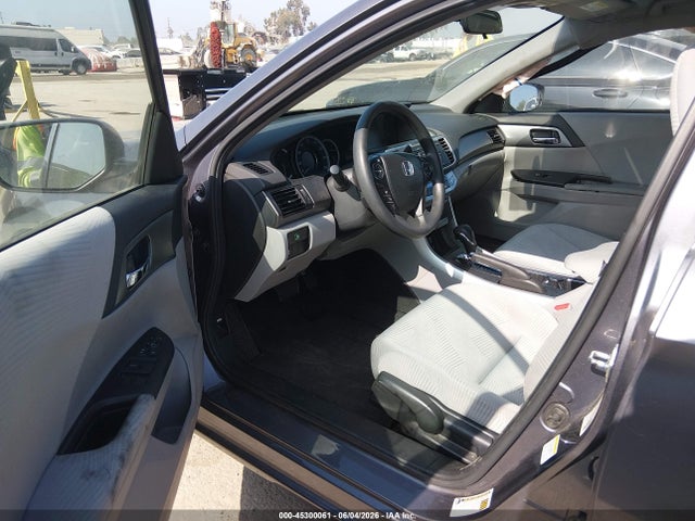 2015 Honda Accord Lx მანქანა იყიდება აუქციონზე, vin: 1HGCR2F32FA240591, აუქციონის ნომერი: 45300061