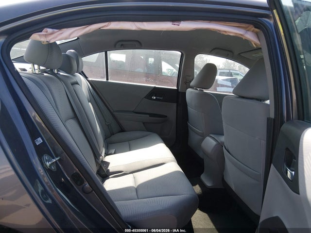 2015 Honda Accord Lx მანქანა იყიდება აუქციონზე, vin: 1HGCR2F32FA240591, აუქციონის ნომერი: 45300061