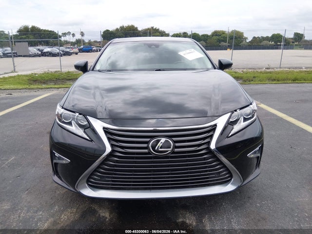 45300063 :رقم المزاد ، 58ABK1GGXJU111407 vin ، 2018 Lexus Es 350 مزاد بيع