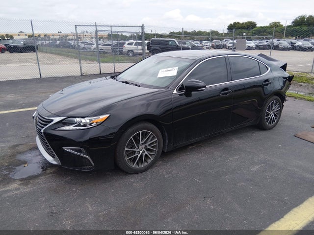 45300063 :رقم المزاد ، 58ABK1GGXJU111407 vin ، 2018 Lexus Es 350 مزاد بيع