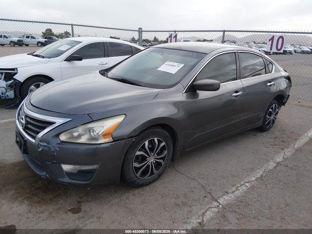 Nissan Altima 2.5 S 2015 1N4AL3APXFC572151 Image 2