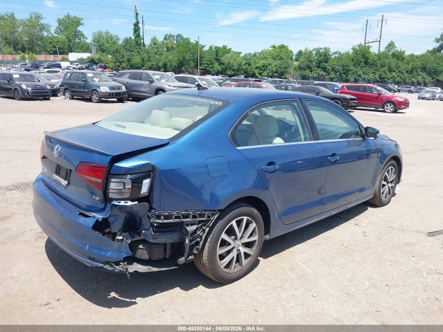 2017 Volkswagen Jetta 1.4t Se მანქანა იყიდება აუქციონზე, vin: 3VWDB7AJ6HM355482, აუქციონის ნომერი: 45300144