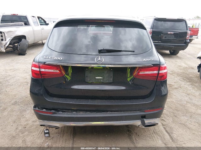 45300147 :رقم المزاد ، WDC0G4KB1KV123856 vin ، 2019 Mercedes-benz Glc 300 4matic مزاد بيع